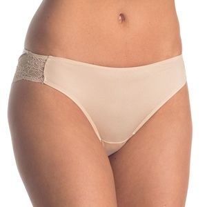 Maidenform brief. Pack of 3
